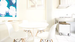 Apartment, 1 Bedroom | In-room dining - Lungarno Vespucci Elegance in Florence (Florence)