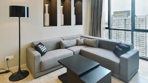 Living area - alia damansara by Subhome (Petaling Jaya)