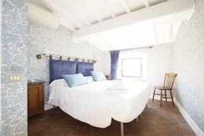 1 bedroom, cots/infant beds, free WiFi, bed sheets - A room with a view in Florence (Florence)