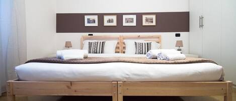 1 bedroom, iron/ironing board, free cots/infant beds, free WiFi