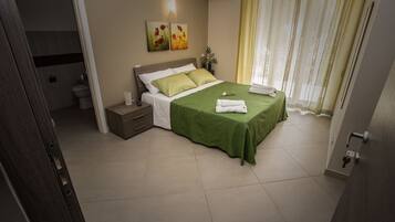 Camera tripla | Biancheria da letto di alta qualità, copriletto in piuma