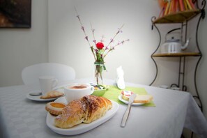 Food and drink - Meridiana B&B (Milazzo)
