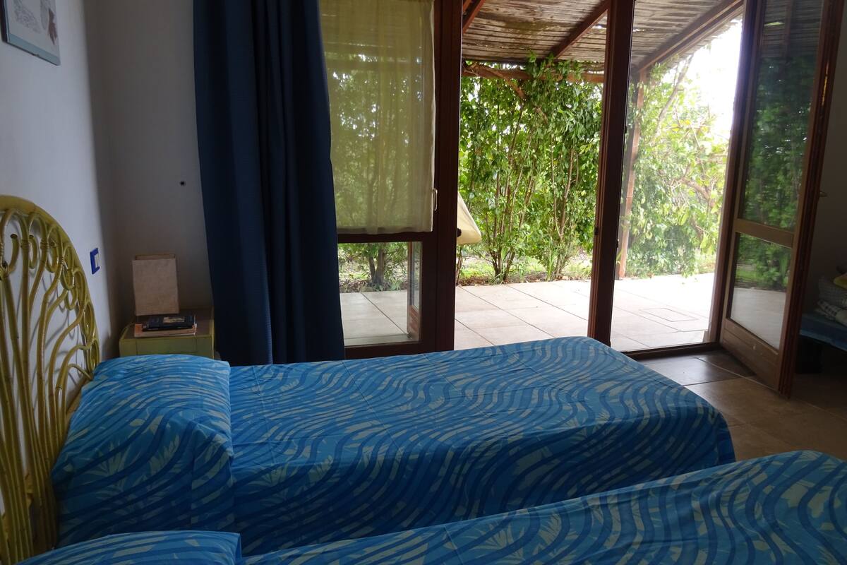 Phòng đôi hoặc 2 giường đơn dành cho gia đình, phù hợp cho người khuyết tật (Viburno 2) | Bàn, bàn ủi/dụng cụ ủi quần áo, nôi (giường cho trẻ sơ sinh) miễn phí