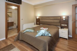 Suíte grand | 1 quarto, frigobar, cofres nos quartos, escrivaninha