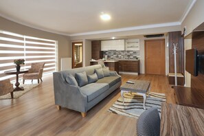 1 Schlafzimmer, Minibar, Zimmersafe, Schreibtisch