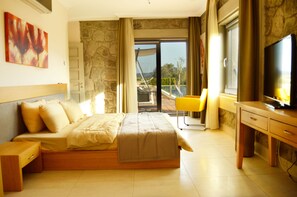 Villa | 5 Schlafzimmer, Schreibtisch, schallisolierte Zimmer