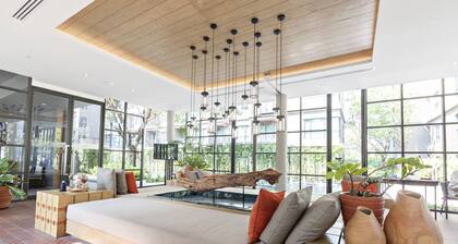 Rain Cha-Am Hua Hin by Jun & Pop
