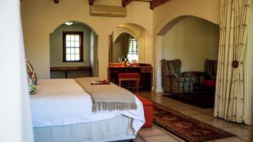 Superior Suite, 1 Bedroom | 1 bedroom, Egyptian cotton sheets, premium bedding, down comforters