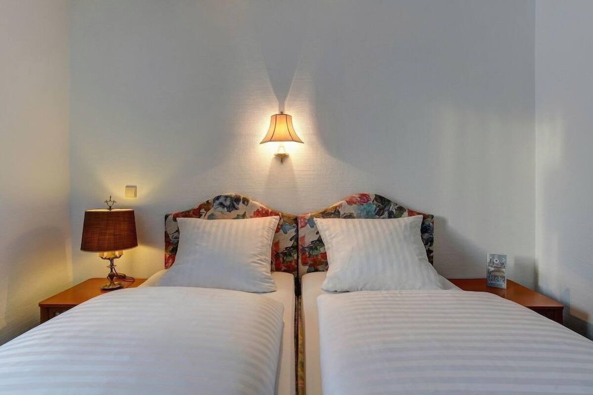 Desk, bed sheets