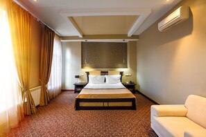 Unclassified image, 4 of 82, button - Metropol Hotel (Mahilyow)