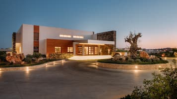 Front of property - evening/night