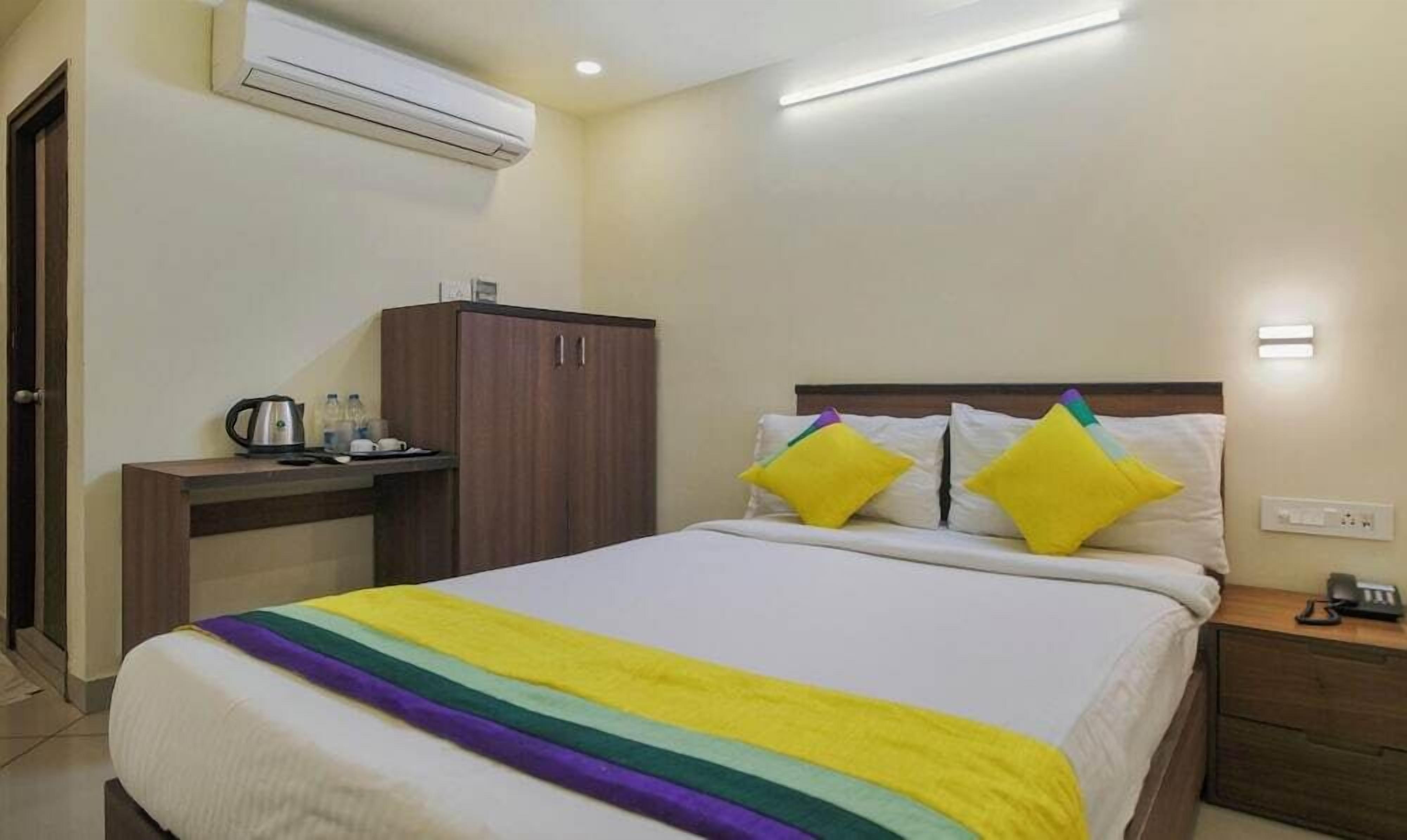 Desk, blackout curtains, iron/ironing board, free WiFi