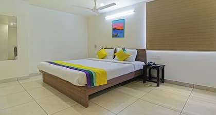 Itsy Hotels N Square