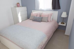 1 phòng ngủ, bộ đồ giường cao cấp, két bảo mật tại phòng, bàn 