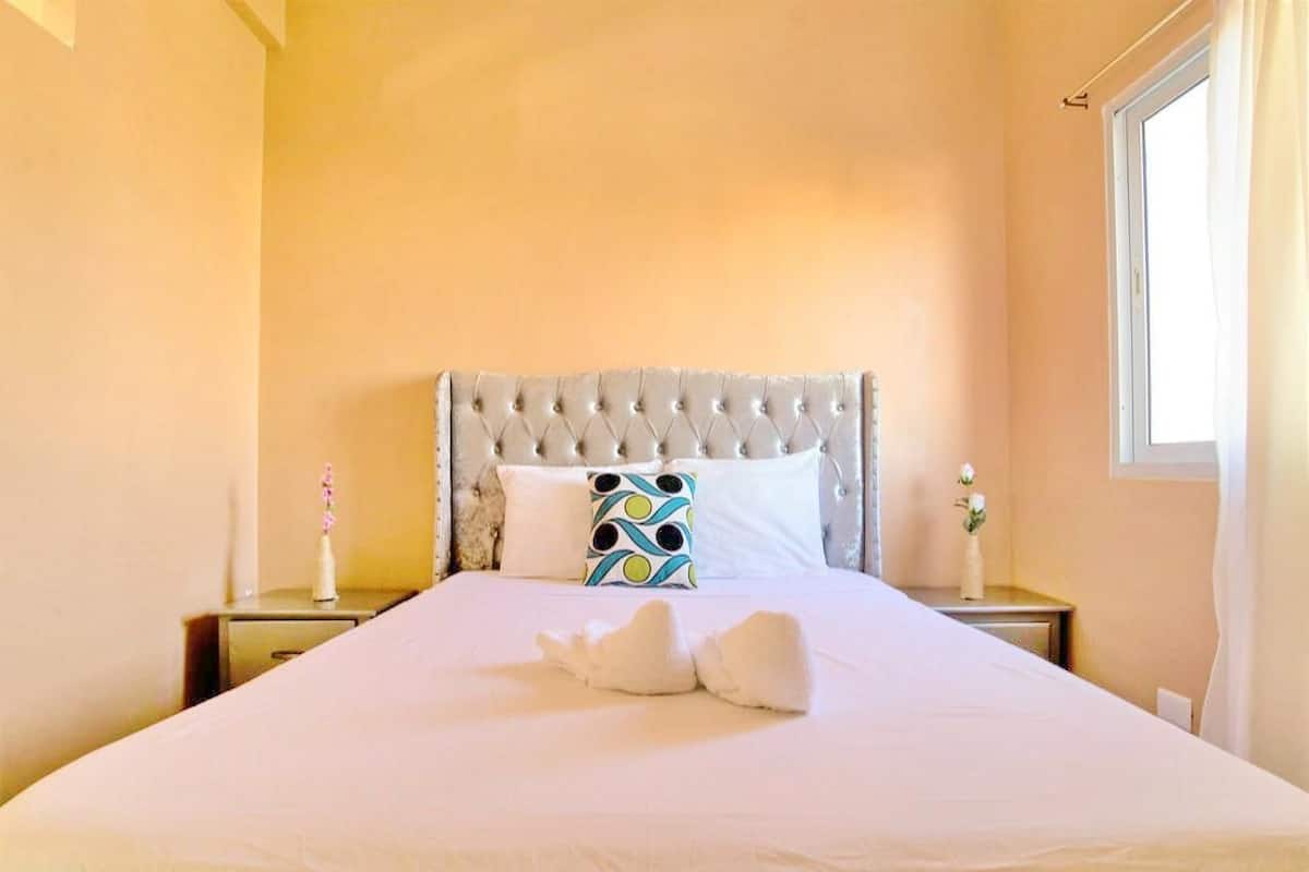 Appartamento Deluxe, 1 camera da letto, cucina, vista giardino | 1 camera, lenzuola Frette, biancheria da letto di alta qualità
