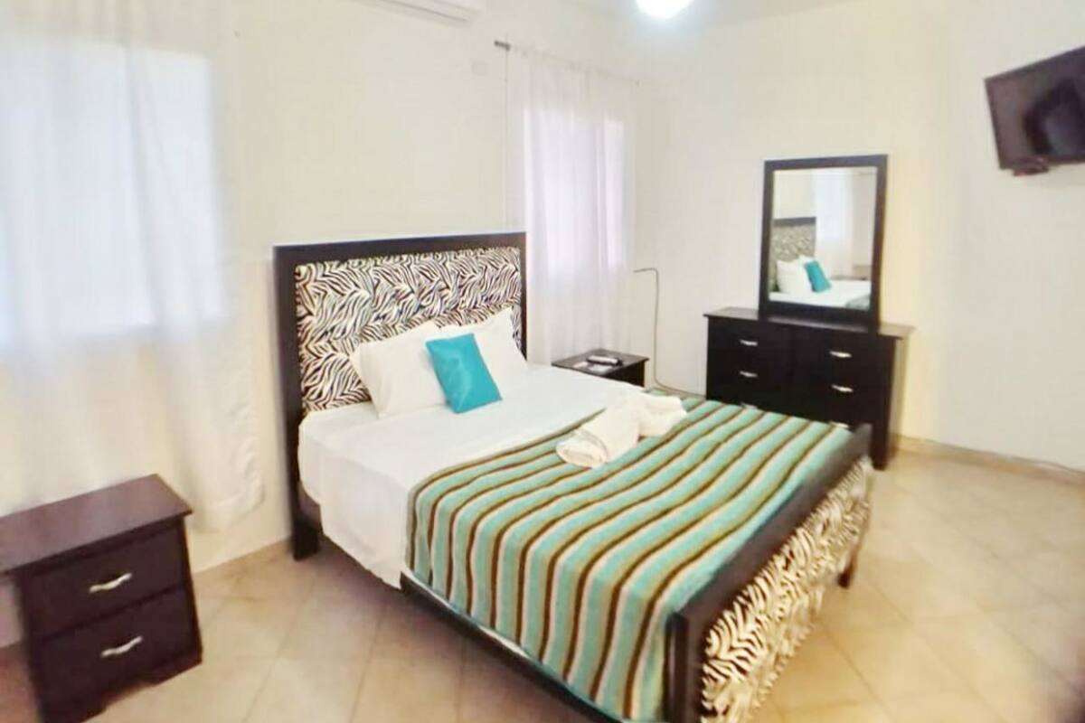 Standard Apartment, 1 Bedroom, Kitchen, Tower | 1 bedroom, Frette Italian sheets, premium bedding, pillow-top beds