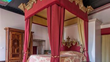 Literie de qualité supérieure, décoration personnalisée