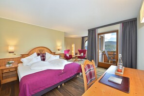 全景套房, 1 間臥室 | 高級寢具、客房內保險箱、書桌、免費無線上網