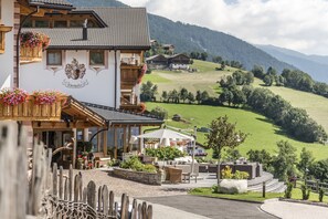 Interior entrance - HOTEL Lärchenhof (Rio di Pusteria)