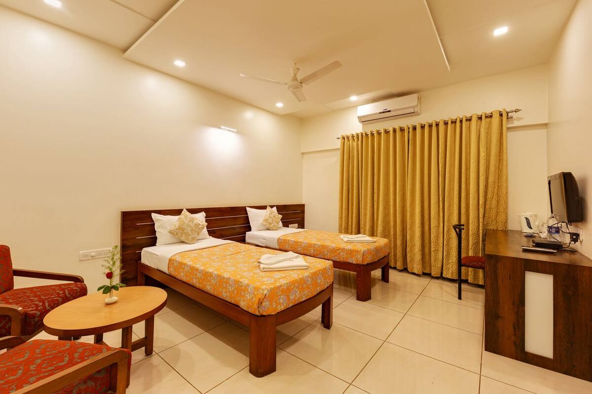 Minibar, desk, iron/ironing board, rollaway beds