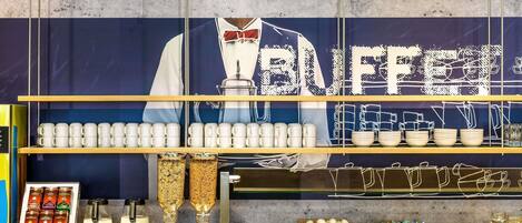 Desayuno buffet todos los días (BRL 9.99 por persona)