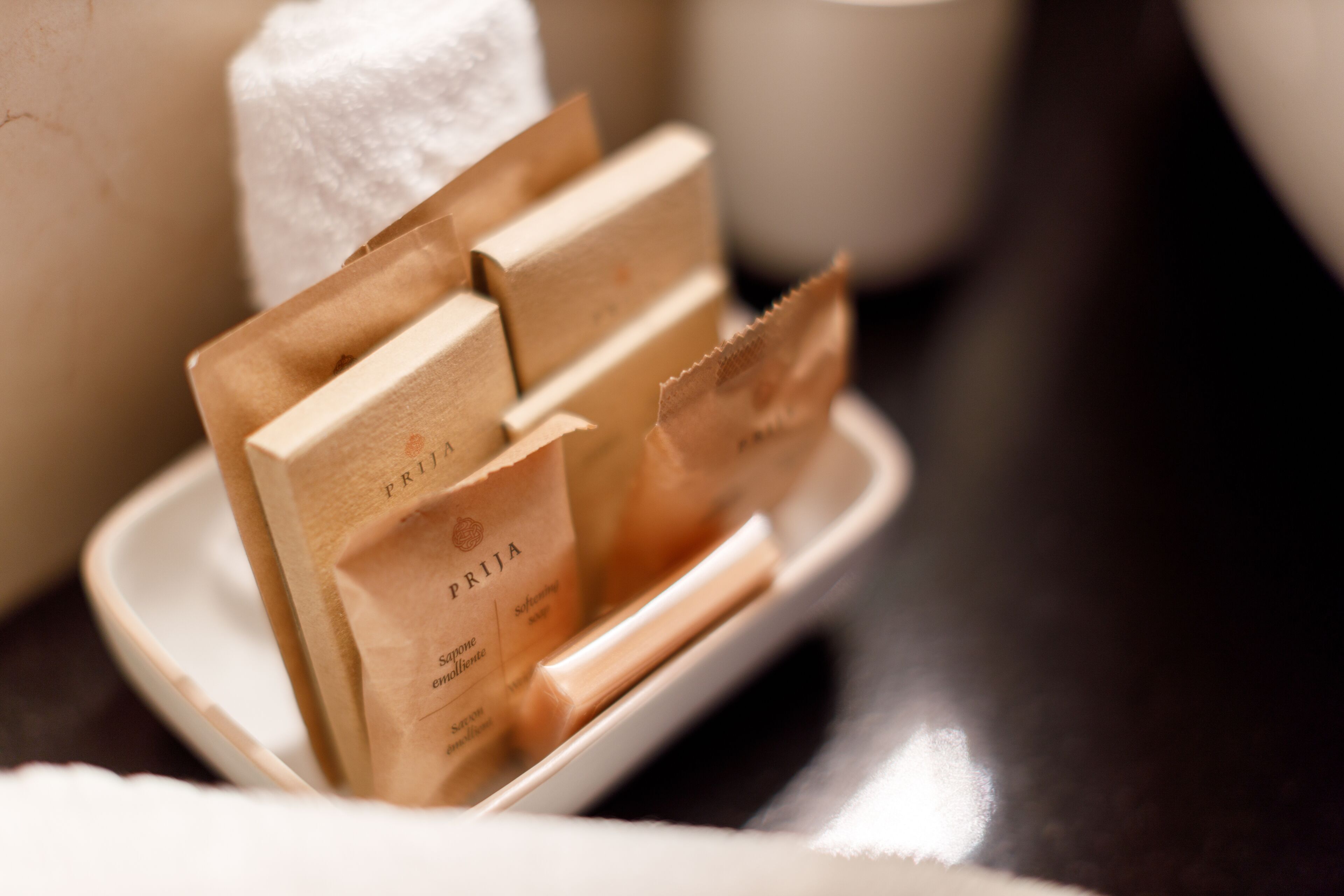 shower, rainfall showerhead, hair dryer, bidet