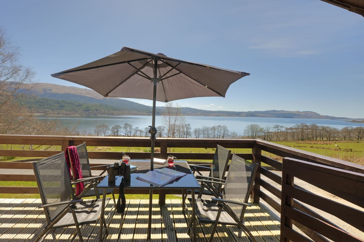 Cottage, 2 Bedrooms (Badger Sett Lodge) | Balcony