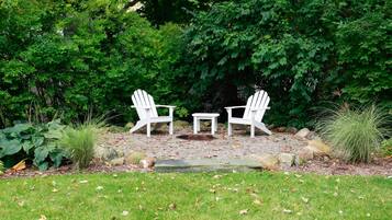 Nhà, 3 phòng ngủ, lò sưởi | Hiên