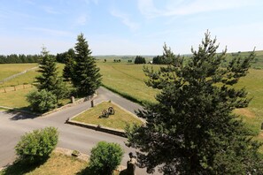 Garden - Hôtel la Randonnée (Nasbinals)