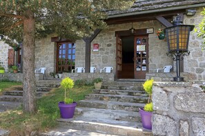 Entrée de l’hébergement