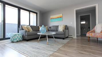 Condo, 3 Bedrooms, 2 Bathrooms | Living area | Flat-screen TV