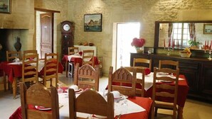 Restaurant - La Ferme de la Gronde (Magny-en-Bessin)