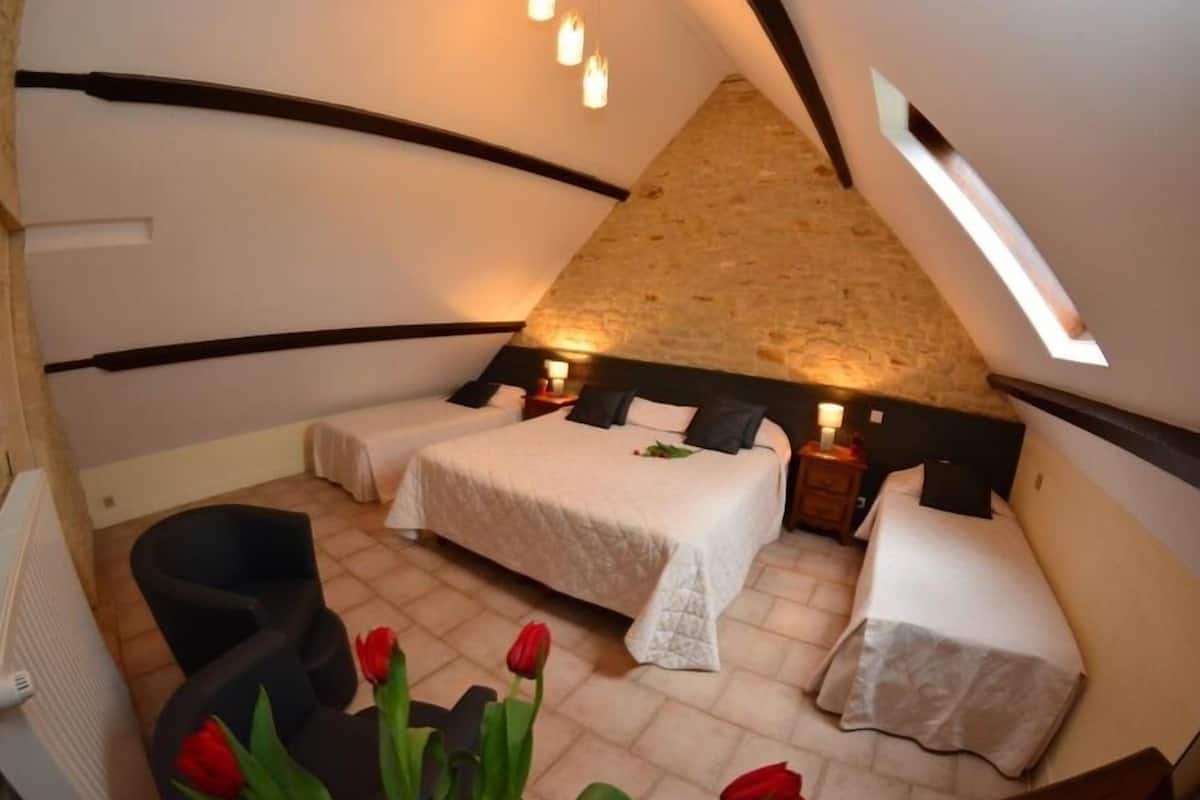 Superior suite, en-suite badkamer, uitzicht op tuin | 1 slaapkamer