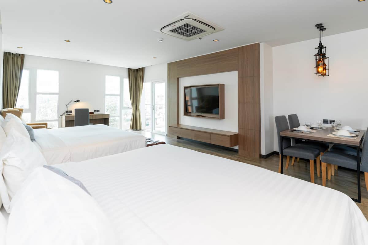 Family Suite, Multiple Beds, Balcony, City View | 1 bedroom, minibar, in-room safe, desk