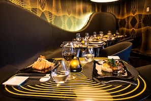 7 restaurants servant le petit déjeuner, spécialités Cuisine asiatique