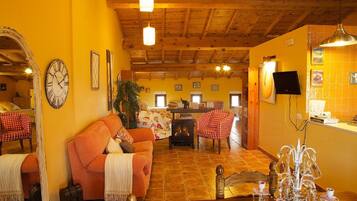 Ferienhaus, 5 Schlafzimmer | Wohnbereich | Flachbildfernseher