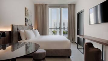 1 habitación, cubrecamas y caja de seguridad en la habitación