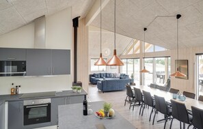 Kühlschrank, Herdplatte, Geschirrspüler