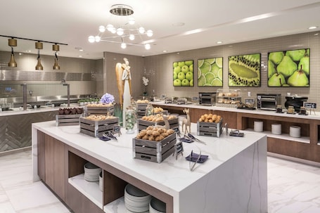 供应晚餐,地方菜