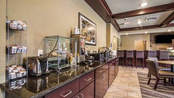 Termasuk sarapan layan diri setiap hari