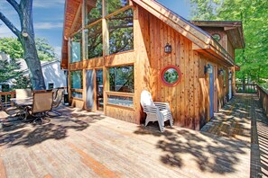 Deluxe huisje, 5 slaapkamers | Terras