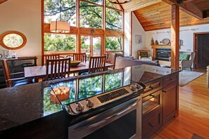Deluxe Cabin, 5 Bedrooms | Private kitchen | Fridge, microwave, coffee/tea maker