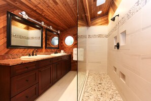 Bathroom - Tree House (Saugatuck)