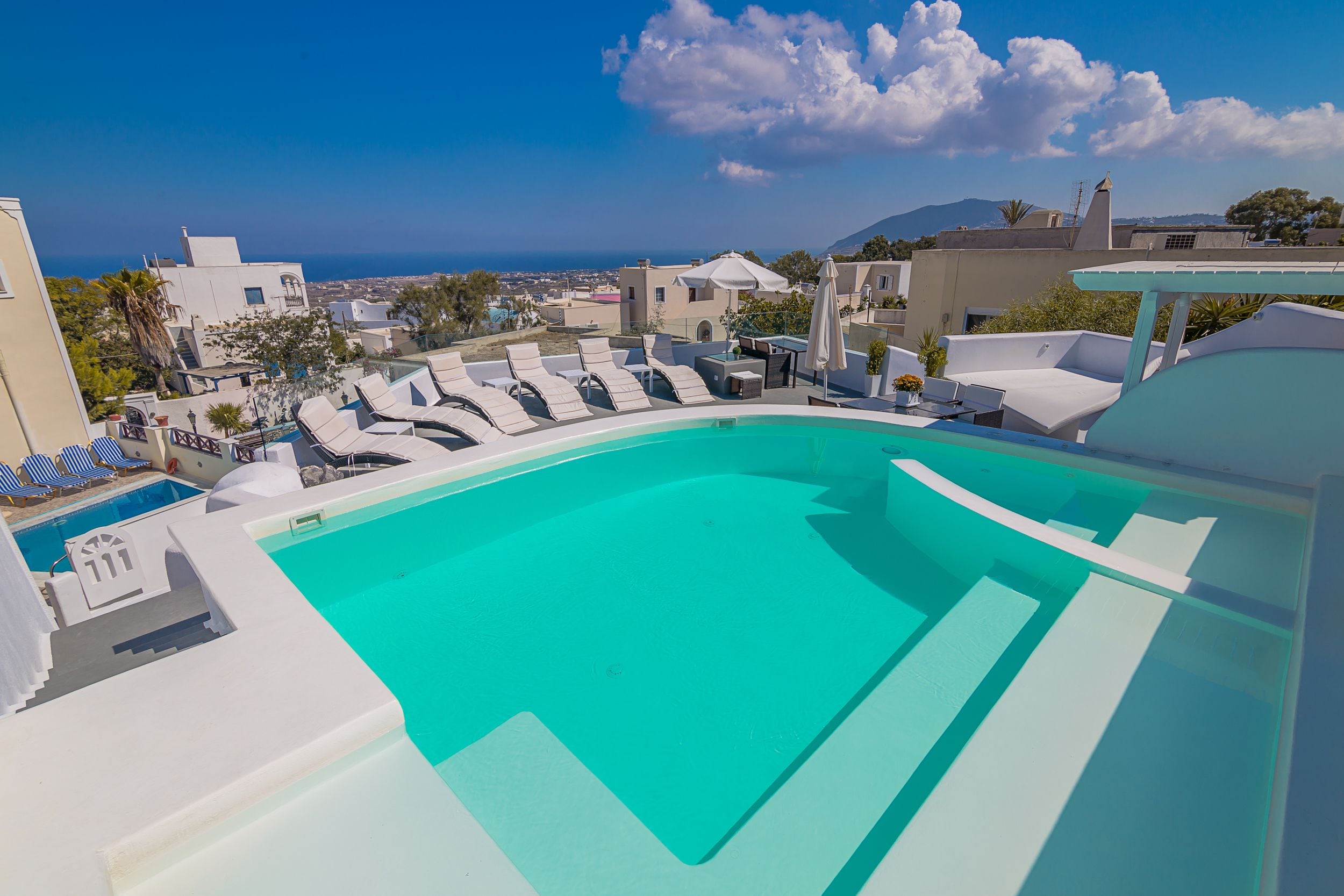 Outdoor pool, pool loungers