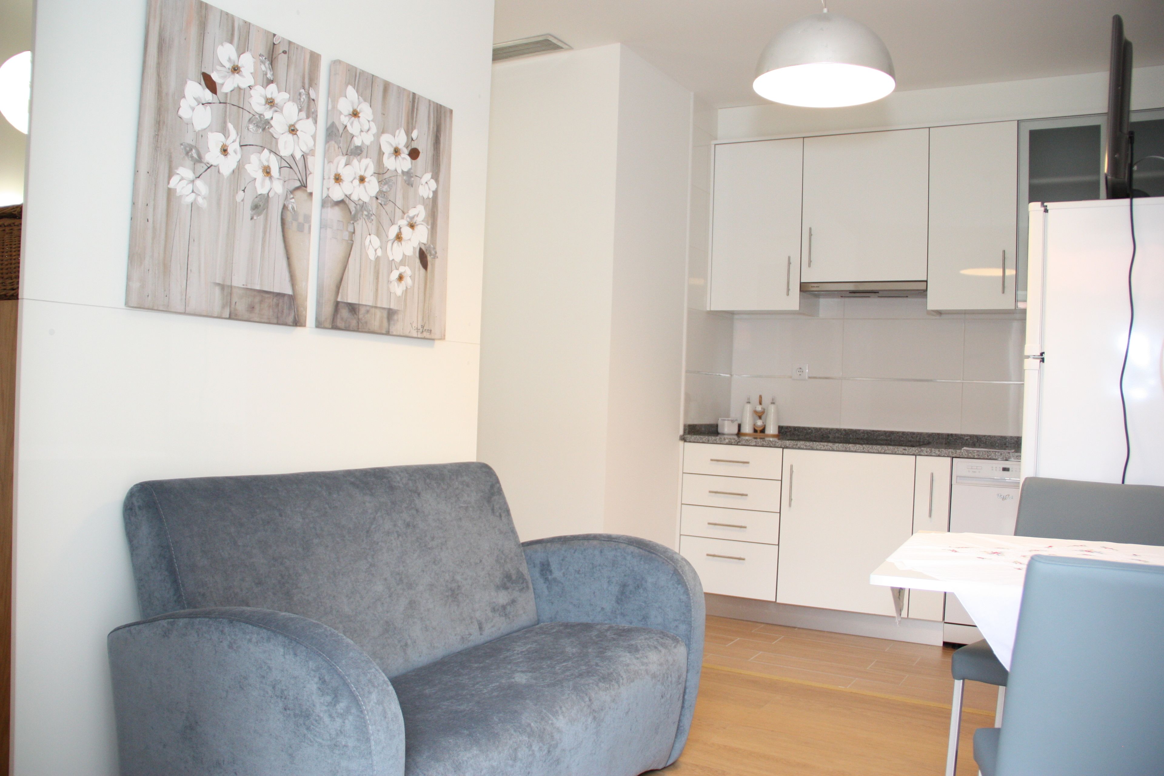 Standard-Apartment, 1 Schlafzimmer, Terrasse, zum Innenhof hin | Eigene Kochnische