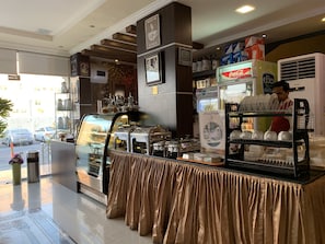 Breakfast area -  Maskan Al Dyafah Serviced Apartments (Dammam)