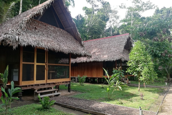 Bungalow | 1 bedroom, desk, free WiFi, bed sheets
