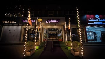 Quầy tiếp tân