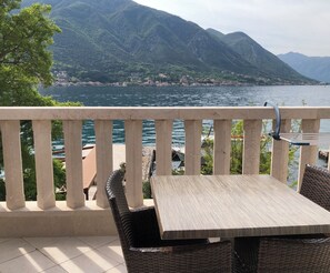Comfort Studio, Sea View | Balcony - Bella di Mare apartments (Kotor)