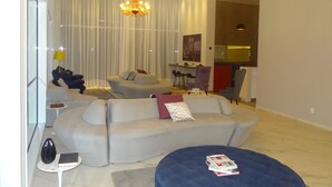 Studio, Non Smoking | Living area | Smart TV - SmartSharing Vn Gomes de Carvalho (São Paulo)